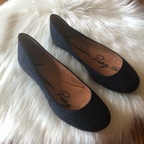 American Rag Navy Blue Ellie Flats size 6M - Picture 2 of 7